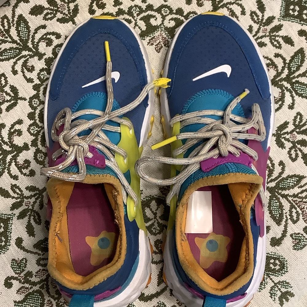 Nike React Presto Kids Blue and Yellow Sneakers Size 4Y